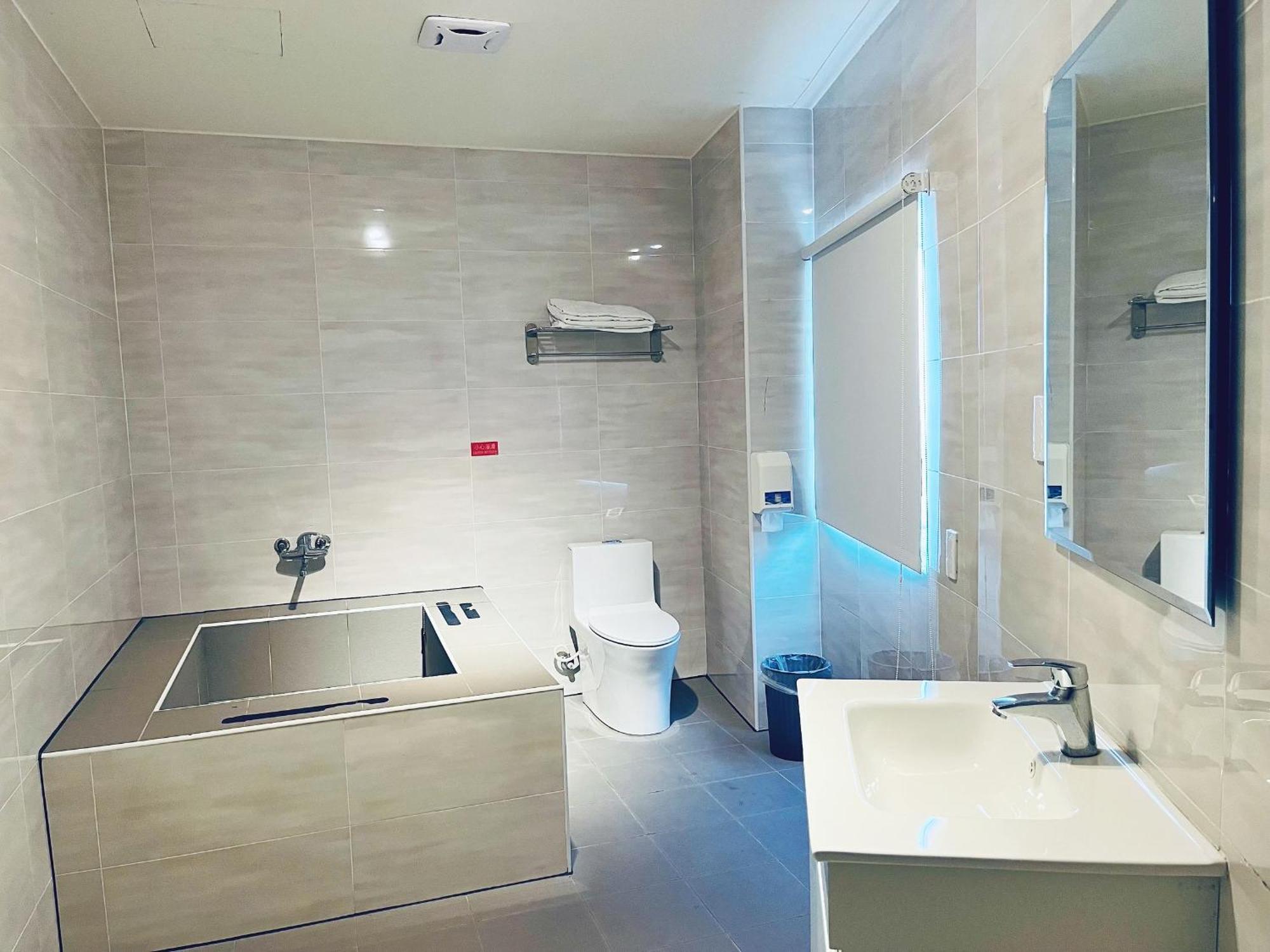 Walker Hotel - Sanchong Taipei Exterior foto